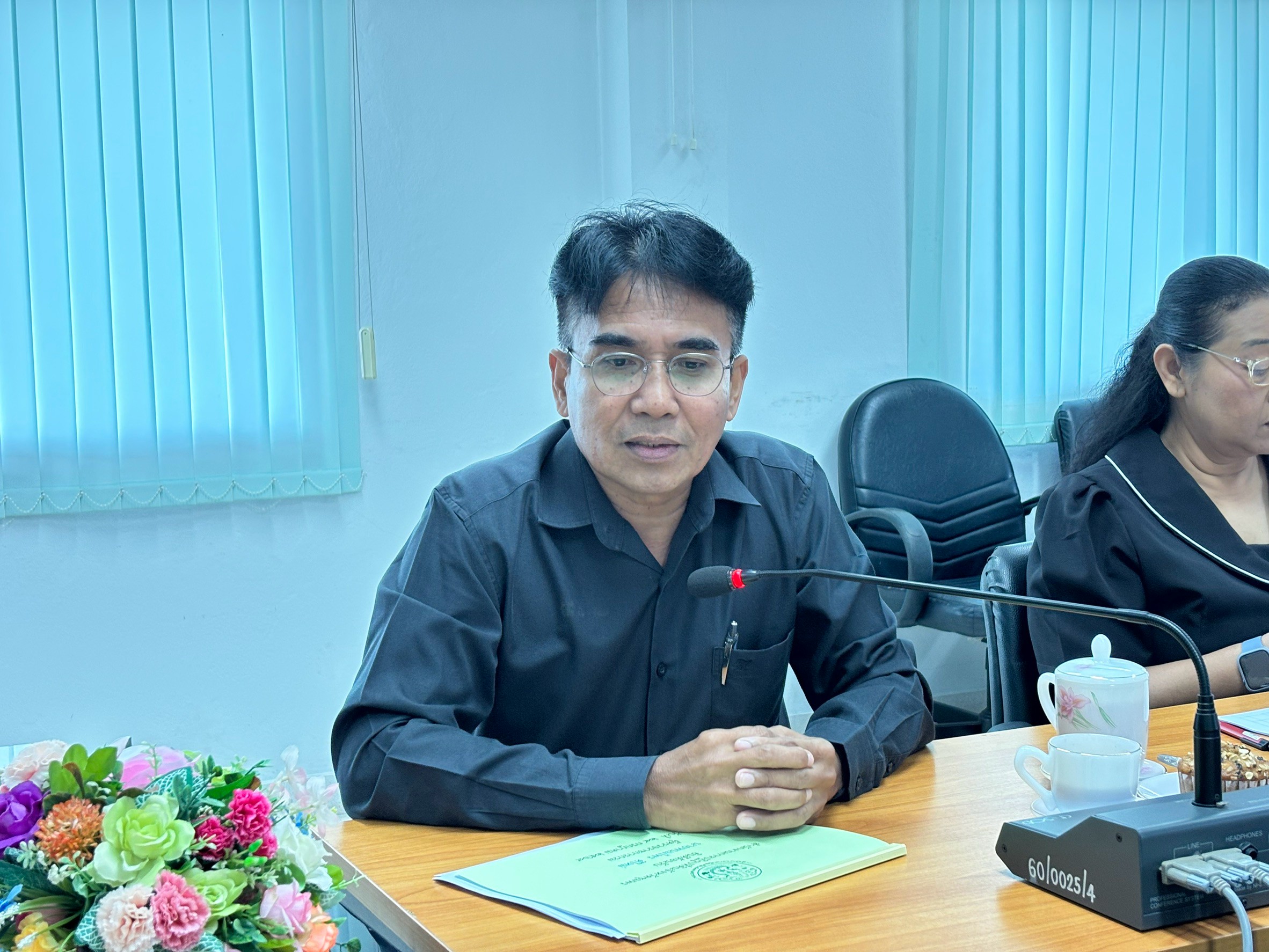 title - ผู้ตรวจราชการ ส.ป.ก. ประชุมติดตามผลการดำเนินงานตามแผนการตรวจราชการ ของ ส.ป.ก. ประจำปีงบประมาณ พ.ศ.2569 รอบ 2 จังหวัดชุมพร
